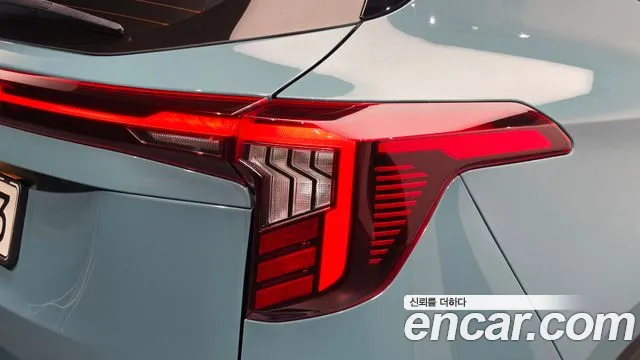 Kia Seltos — Фото автомобиля 8