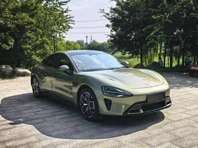 Xiaomi SU7 — Фото автомобиля 3