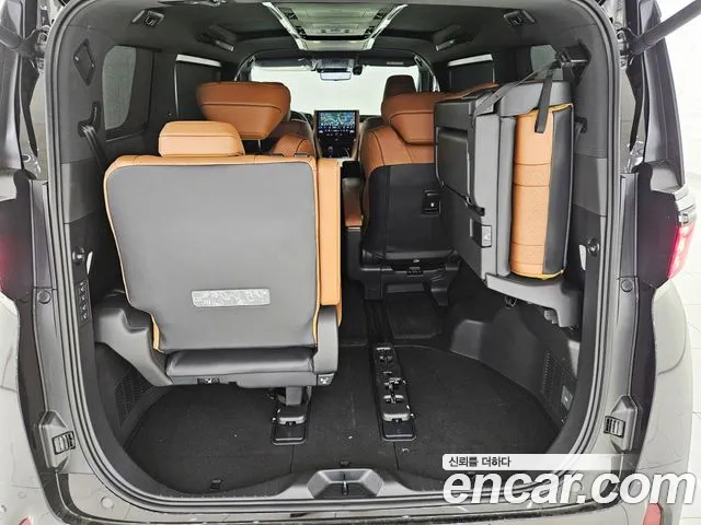 Toyota Alphard Generation 4 — Фото автомобиля 19