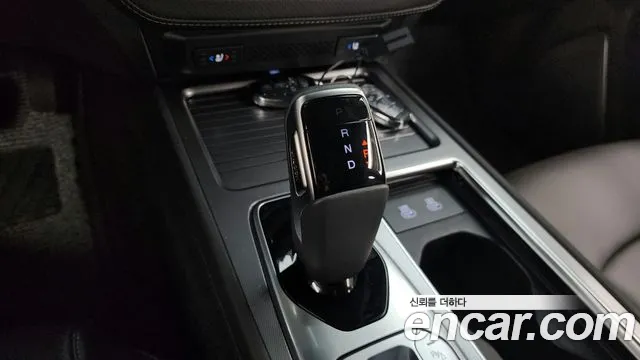 KG_Mobility_Ssangyong Rexton Rexton Arena Дизель 2.2 4WD — Фото автомобиля 9