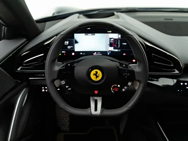 Ferrari Purosangue — Фото автомобиля 17