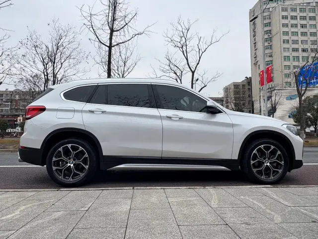 BMW X1 — Фото автомобиля 8