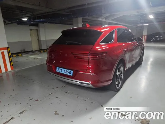Genesis GV70 Electrified — Фото автомобиля 2