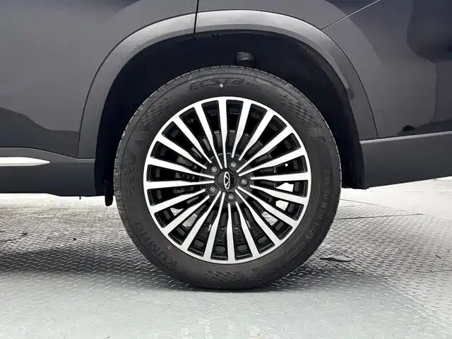 Chery Tiggo 8 PLUS — Фото автомобиля 17