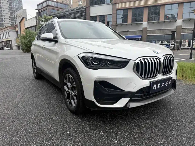 BMW X1 — Фото автомобиля 3