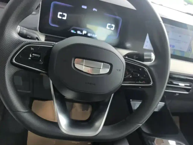 Geely Geometry E Firefly — Фото автомобиля 10