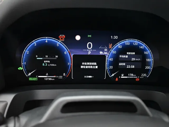 Toyota Alphard — Фото автомобиля 15
