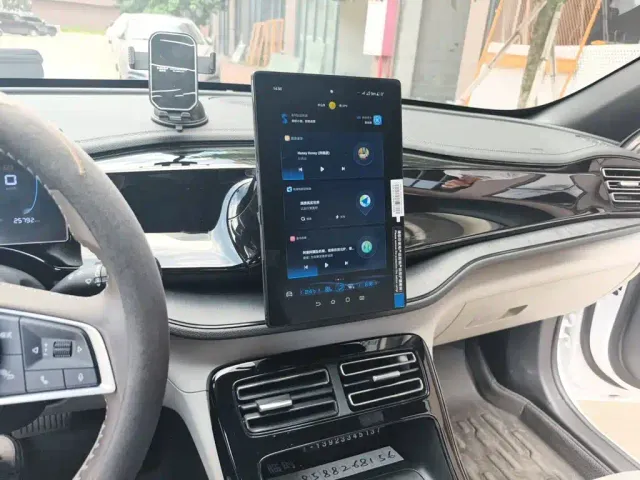 BYD Qin PLUS — Фото автомобиля 9