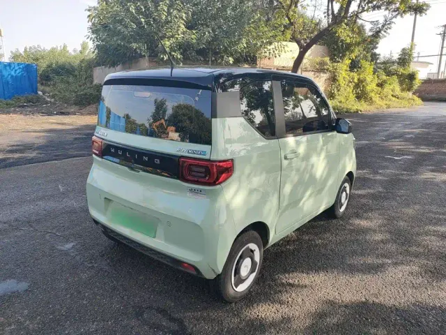 Wuling Hongguang Mini EV — Фото автомобиля 24