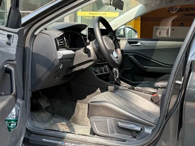 Volkswagen Sagitar — Фото автомобиля 3