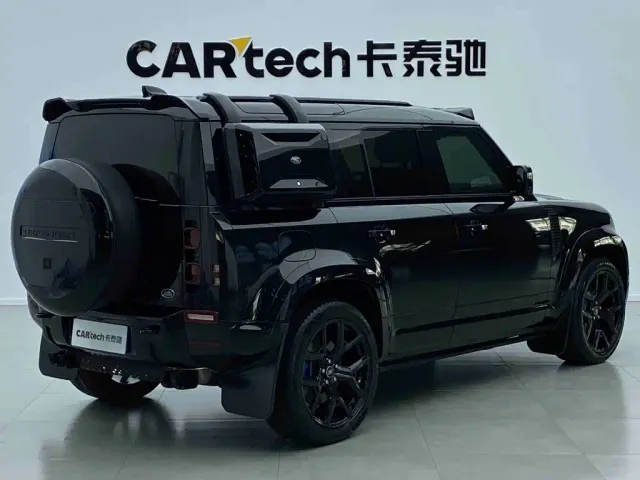 Land Rover Defender — Фото автомобиля 3