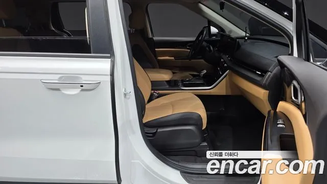 Kia Canival Carnival 4 поколение Бензин 9 мест Prestige — Фото автомобиля 5