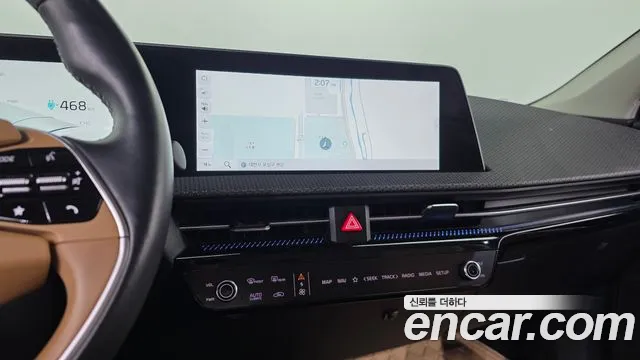 Kia EV6 — Фото автомобиля 12