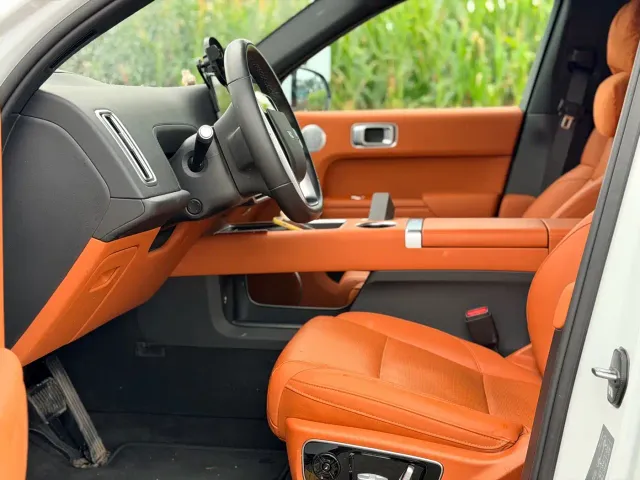 Li Auto L7 — Фото автомобиля 6