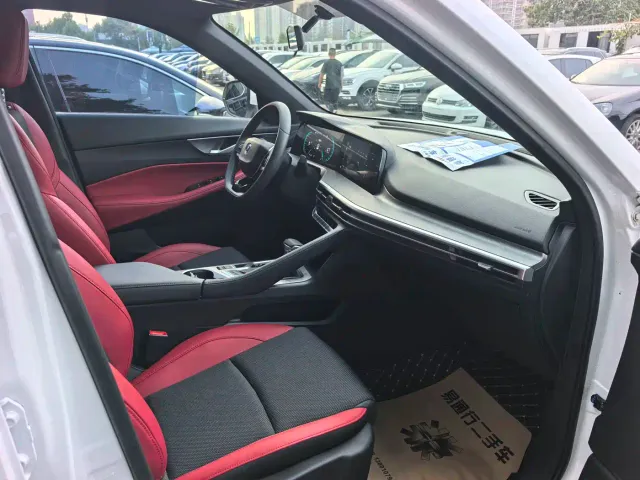 Changan CS35 Plus — Фото автомобиля 7