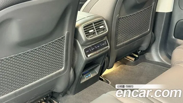 Mercedes-Benz GLE-Class — Фото автомобиля 13