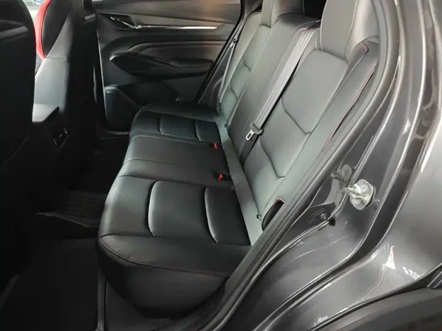 Changan X5 Plus — Фото автомобиля 16