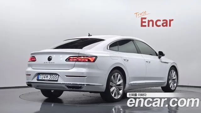 Volkswagen Arteon — Фото автомобиля 2