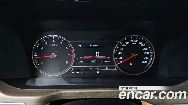 Kia Sorento Sorento 4-е поколение Бензин 2.5T 2WD — Фото автомобиля 8