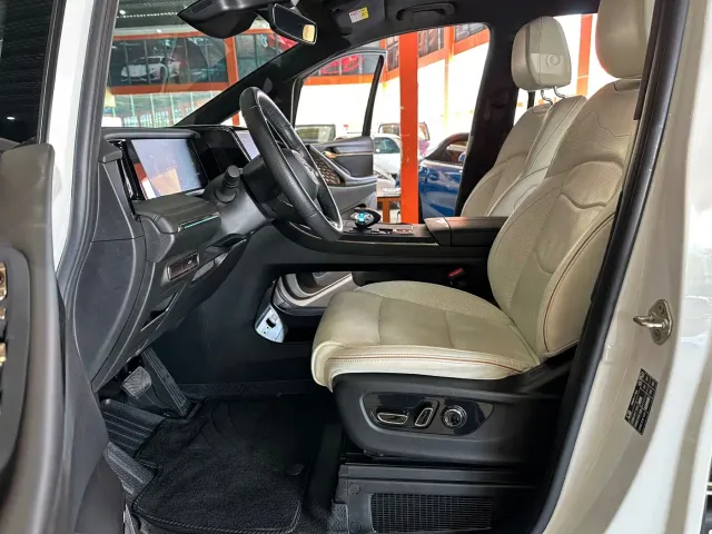 GAC Trumpchi M8 — Фото автомобиля 8