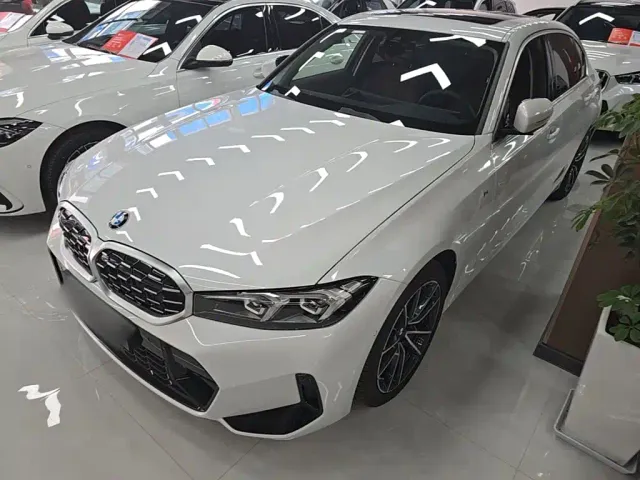 Фотография автомобиля — BMW 3 Series