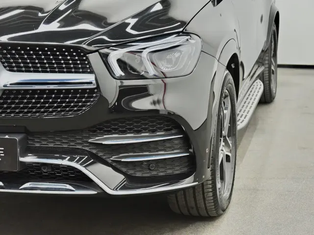 Mercedes-Benz GLE-Class — Фото автомобиля 28