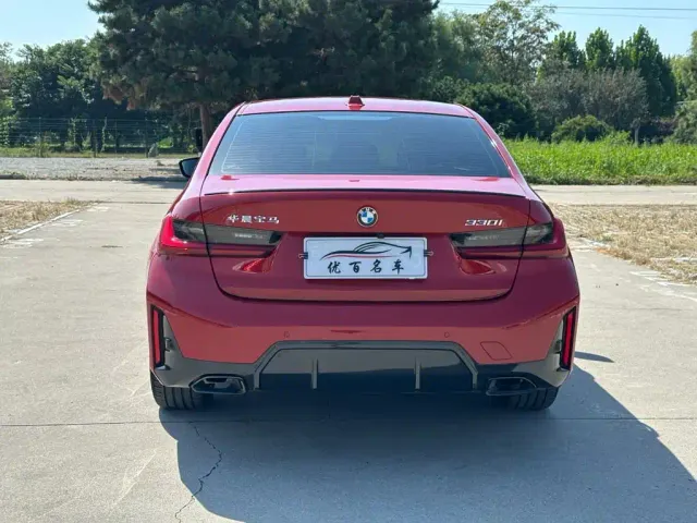 BMW 3 Series — Фото автомобиля 5
