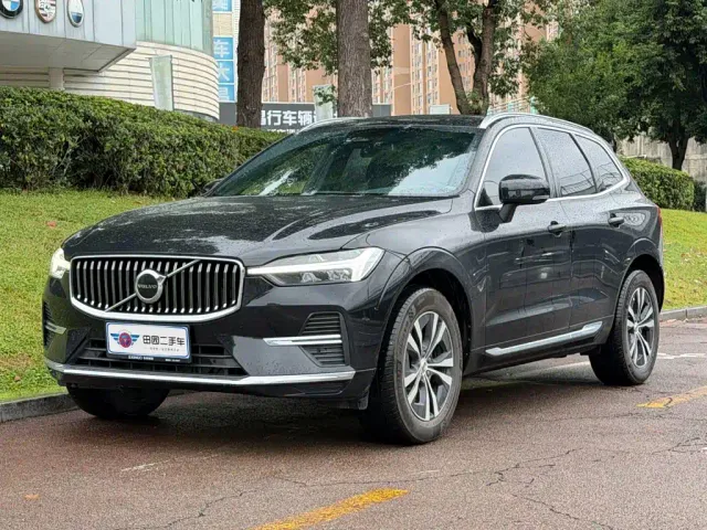 Фотография автомобиля — Volvo XC60