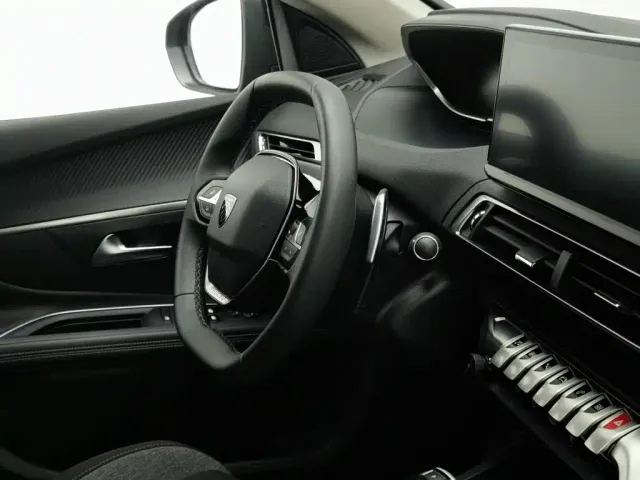 Peugeot 5008 — Фото автомобиля 22