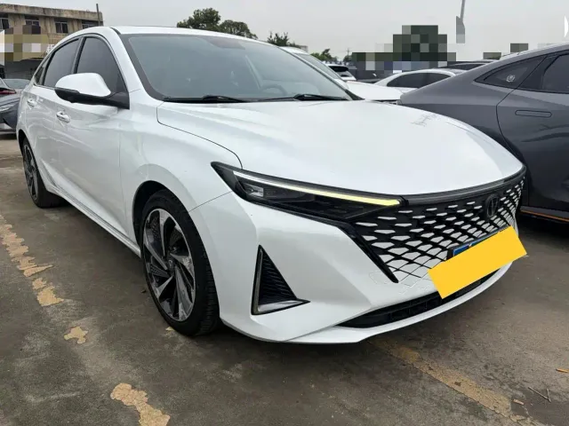 Changan Raeton Plus — Фото автомобиля 3