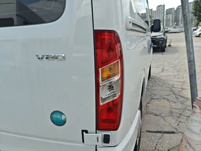 Maxus Xintu V80 — Фото автомобиля 23