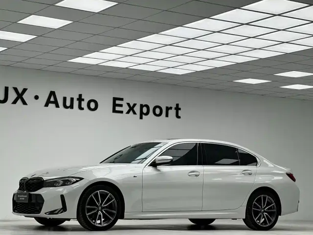 BMW 3 Series — Фото автомобиля 5