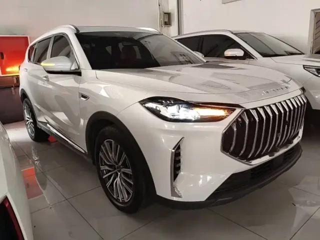 Jetour X70 Plus — Фото автомобиля 3