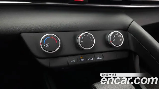 Hyundai AVANTE Avante (CN7) — Фото автомобиля 18