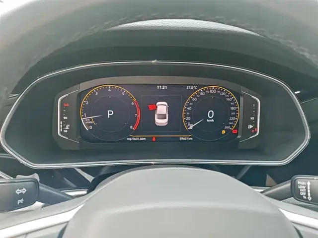 Volkswagen Passat — Фото автомобиля 11