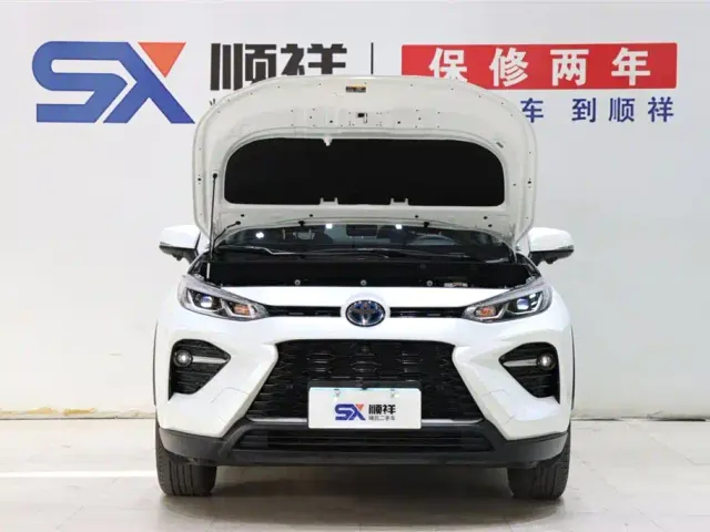 Toyota Wildlander — Фото автомобиля 18