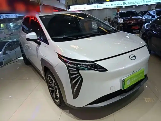GAC Aion Y — Фото автомобиля 3