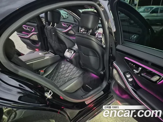 Mercedes-Benz S-Class — Фото автомобиля 15