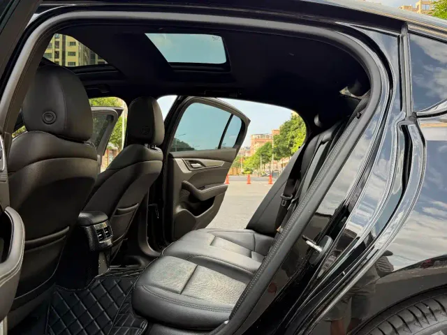 Cadillac CT5 — Фото автомобиля 11