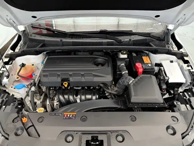 Geely Emgrand — Фото автомобиля 16