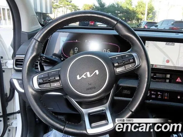 Kia Sportage 5th Gen — Фото автомобиля 8