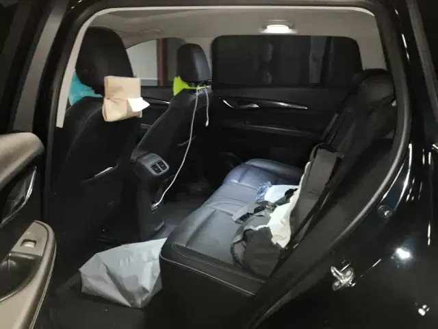 Buick Envision Plus — Фото автомобиля 11