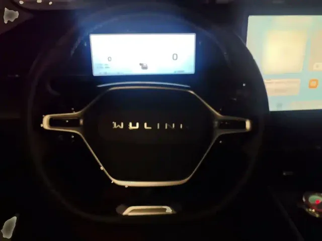 Wuling Starlight — Фото автомобиля 10