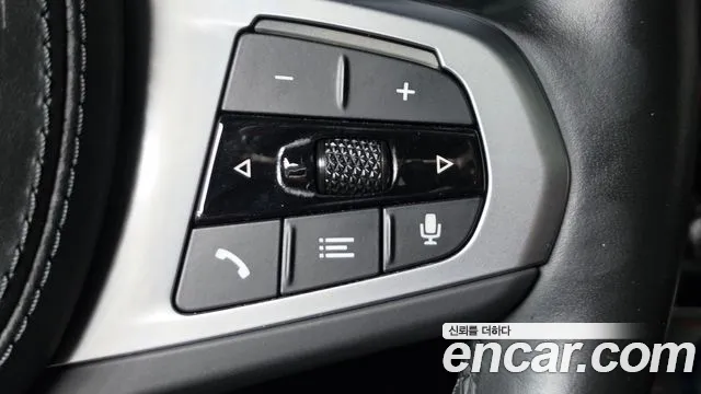 BMW 5 Series G30 — Фото автомобиля 23