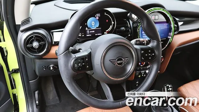 Mini Cooper — Фото автомобиля 10