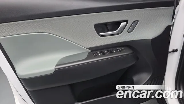 Hyundai Kona Kona (SX2) Бензин 1.6 турбо 2WD — Фото автомобиля 23