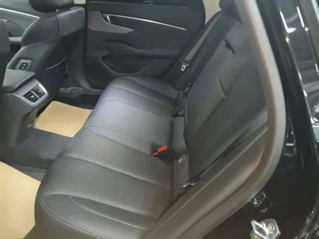 Buick LaCrosse — Фото автомобиля 16