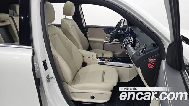 Mercedes-Benz EQB X243 — Фото автомобиля 16