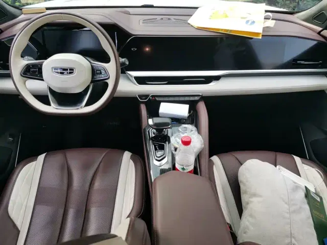 Geely Xingyue L — Фото автомобиля 10