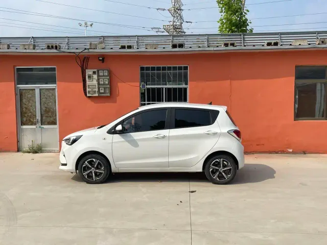 Changan Benben E-Star — Фото автомобиля 3
